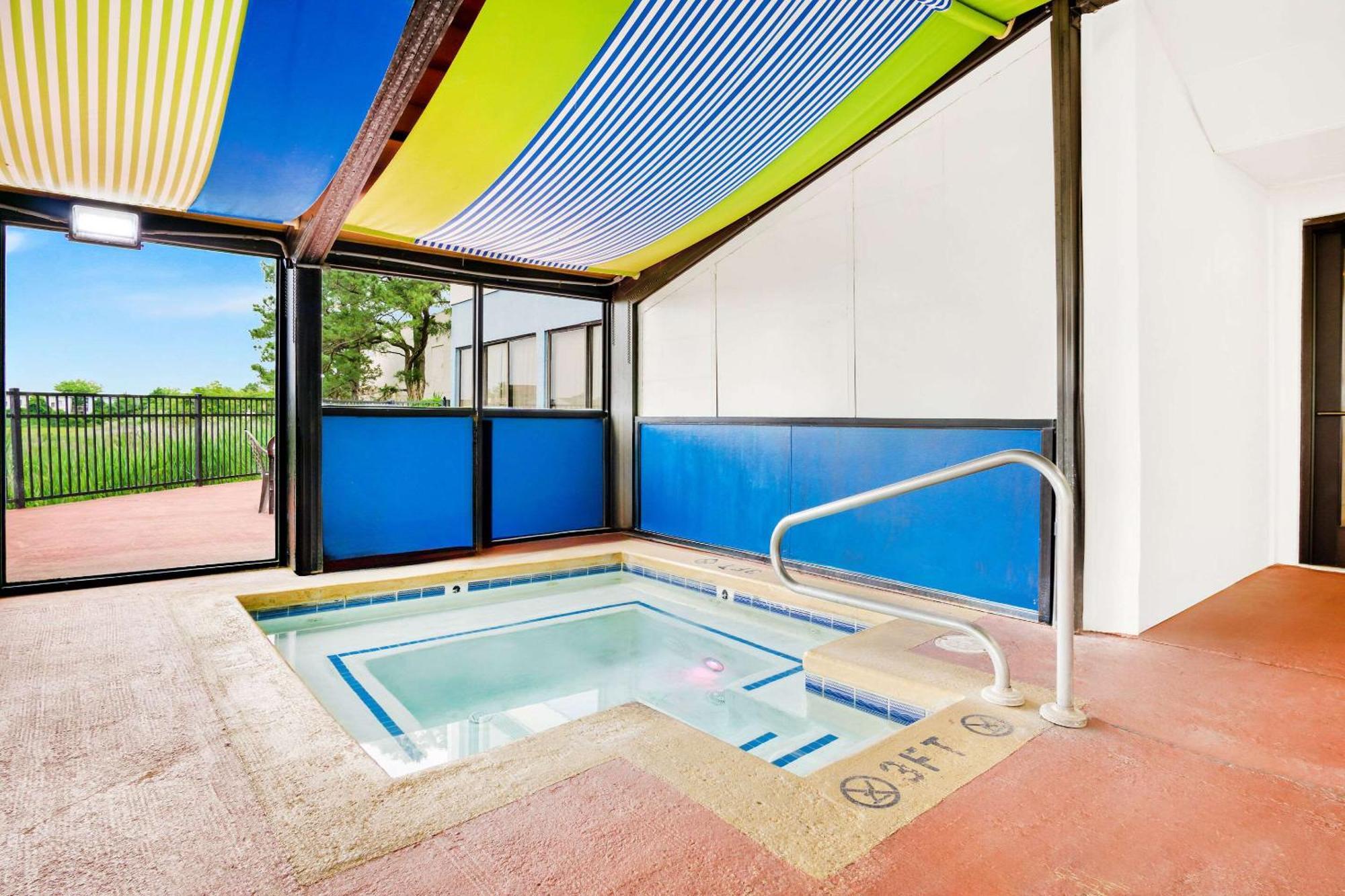 Comfort Inn Gold Coast Ocean Stadt Exterior foto